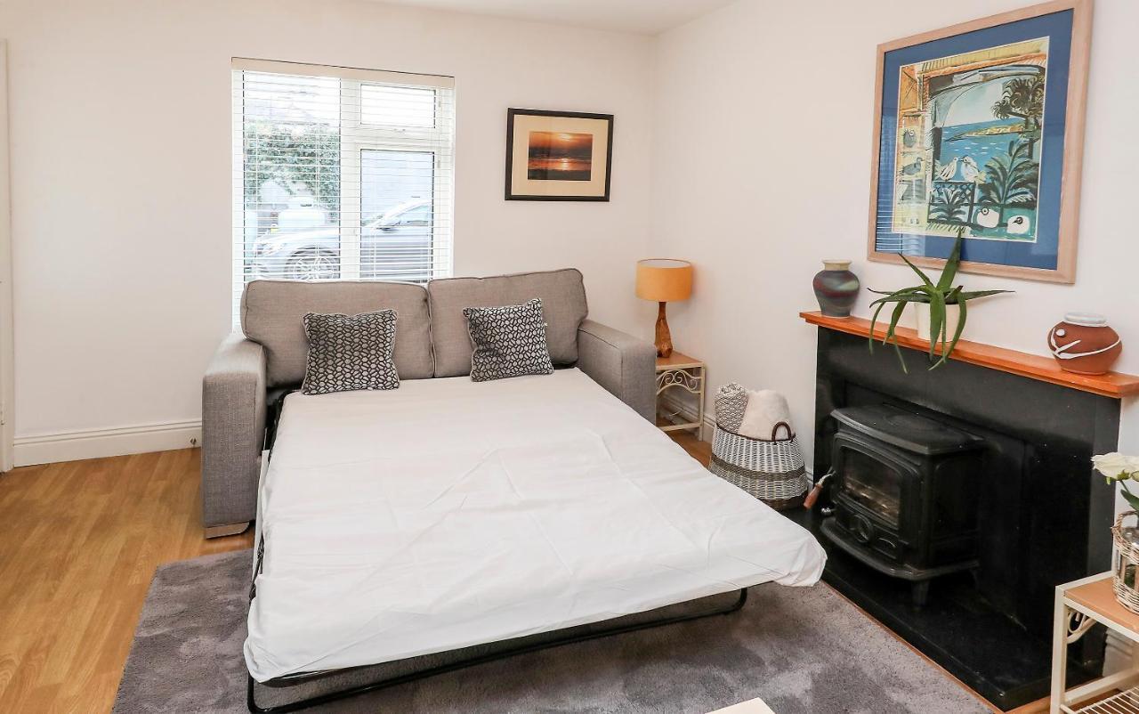Two Bedroom Townhouse In The Heart Of Dungarvan Dungarvan  Buitenkant foto